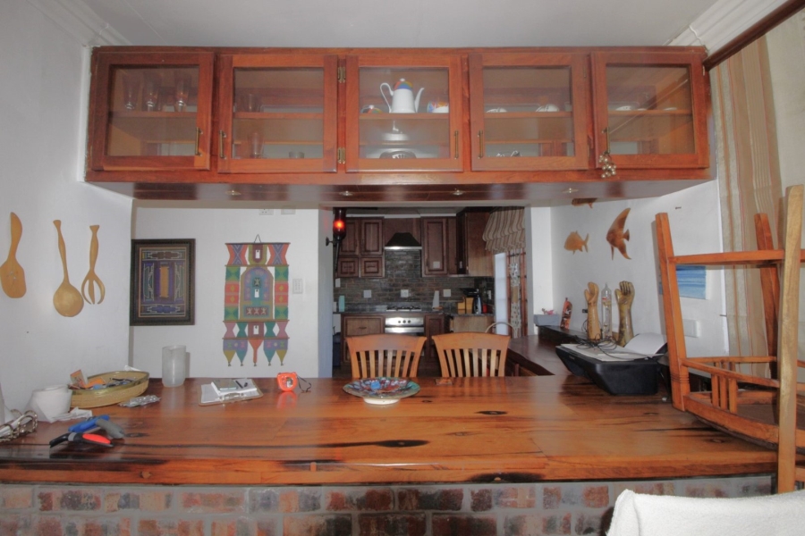 7 Bedroom Property for Sale in Noorsekloof Eastern Cape